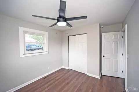 Bedroom - 3892 Michael Dr, Cincinnati, OH 45255 photo 9 of 10