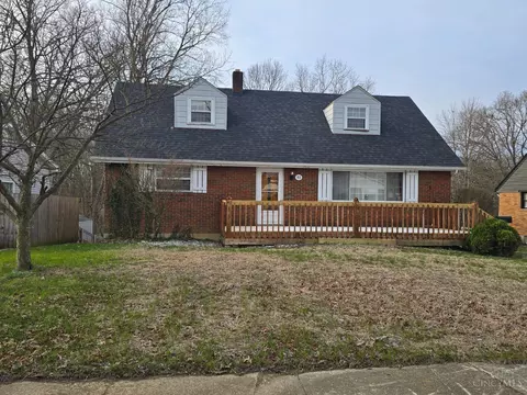 95 Reister Dr, Hamilton, OH 45013