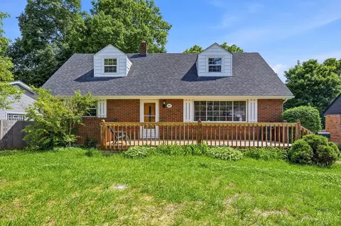 95 Reister Dr, Hamilton, OH 45013