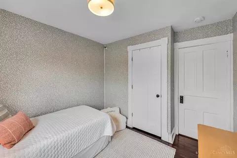 Bedroom - 3330 Monteith Ave, Cincinnati, OH 45208 photo 9 of 10