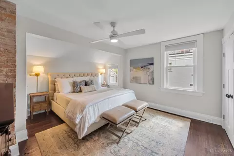 Bedroom - 3330 Monteith Ave, Cincinnati, OH 45208 photo 1 of 10