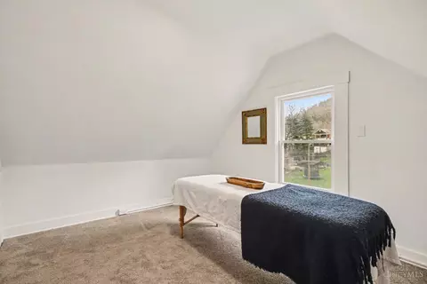 Bedroom - 2245 Quebec Rd, Cincinnati, OH 45214 photo 4 of 4