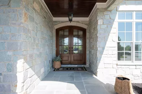 Entry Way - 211 Coldstream Club Dr, Cincinnati, OH 45255 photo 1 of 11