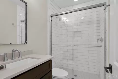 Bath - 211 Coldstream Club Dr, Cincinnati, OH 45255 photo 8 of 8
