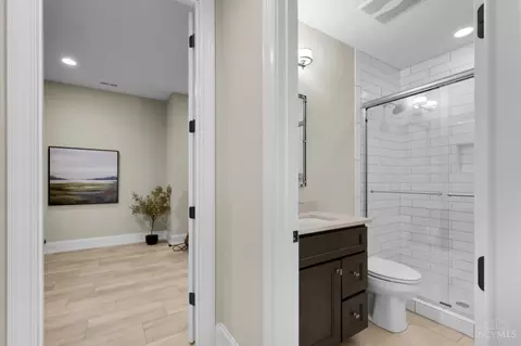 Entry Way - 211 Coldstream Club Dr, Cincinnati, OH 45255 photo 11 of 11