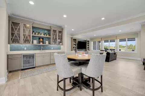 Dining - 211 Coldstream Club Dr, Cincinnati, OH 45255 photo 3 of 3