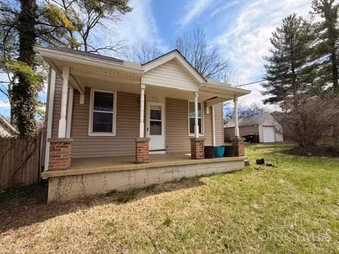 5130 Brown Rd, Oxford, OH 45056
