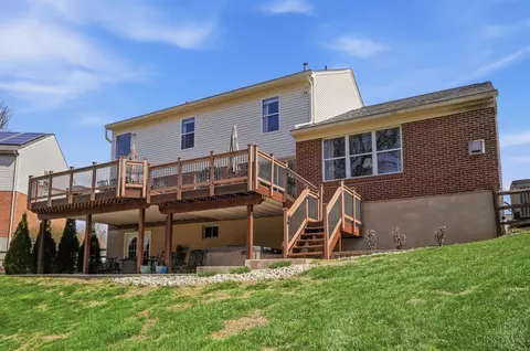 Exterior - 452 Windfern Forest Ln, Cincinnati, OH 45244 photo 6 of 20