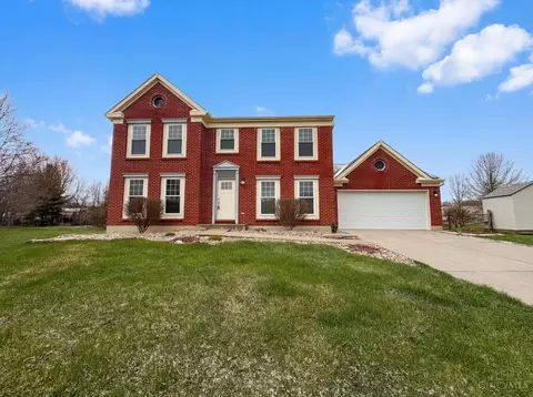 3694 Foxdale Ct, Amelia, OH 45102