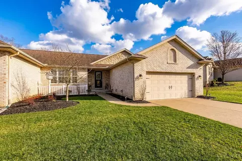 2344 Castle Pines Ct, Hamilton, OH 45013