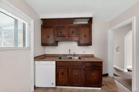 Kitchen - 1778 Ashbrook Dr, Cincinnati, OH 45238 photo 3 of 3