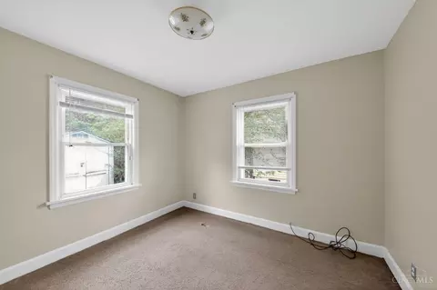 Bedroom - 1778 Ashbrook Dr, Cincinnati, OH 45238 photo 2 of 4
