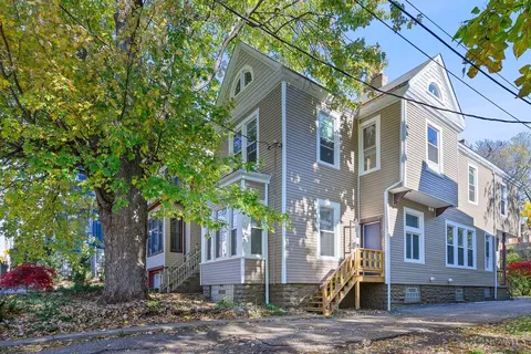 2232 Kemper Ln, Cincinnati, OH 45206