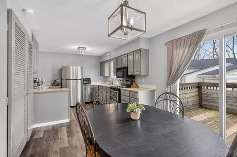 Dining - 693 Redwood Ct, Cincinnati, OH 45244 photo 1 of 1