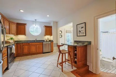 Kitchen - 416 Torrence Ct, Cincinnati, OH 45202 photo 3 of 3