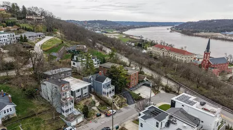 View/Area - 416 Torrence Ct, Cincinnati, OH 45202 photo 6 of 6