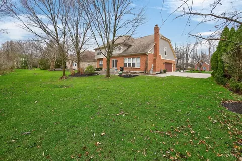 Exterior - 6705 Willow Ln, Mason, OH 45040 photo 3 of 7