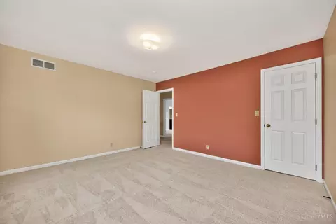 Bedroom - 6705 Willow Ln, Mason, OH 45040 photo 7 of 9