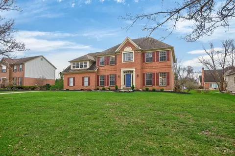 Exterior - 6705 Willow Ln, Mason, OH 45040 photo 6 of 7