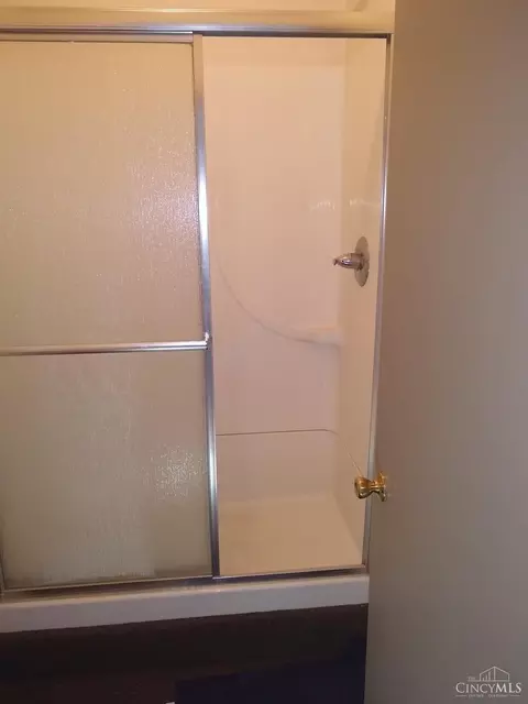 Bath - 104 Main St, Sinking Spring, OH 45172 photo 2 of 2