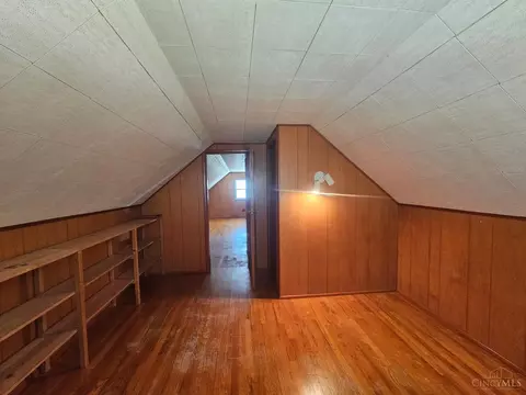 Bedroom - 1088 Morado Dr, Cincinnati, OH 45238 photo 7 of 8