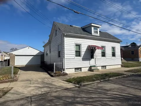 314 Elm St, Reading, OH 45215