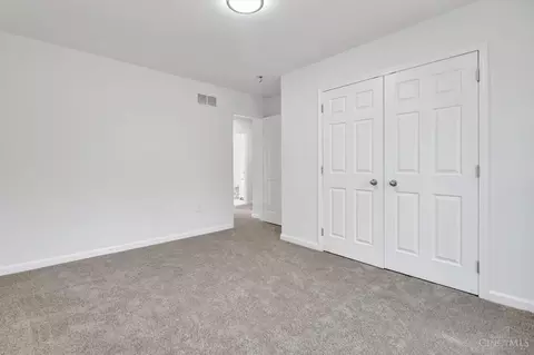 Bedroom - 6000 Capri Dr, Cincinnati, OH 45224 photo 3 of 5