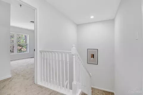 Entry Way - 6000 Capri Dr, Cincinnati, OH 45224 photo 2 of 2