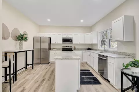 Kitchen - 6000 Capri Dr, Cincinnati, OH 45224 photo 1 of 5