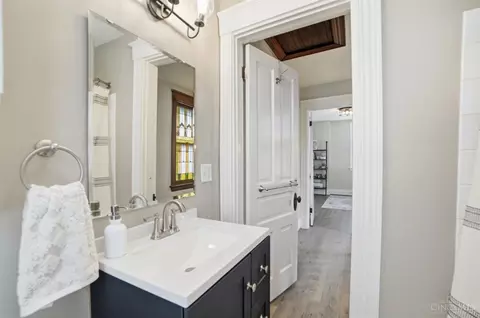Bath - 4310 Thirty Third Ave, Cincinnati, OH 45209 photo 3 of 3
