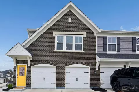 5168 Hazeltine Ln, Lebanon, OH 45036