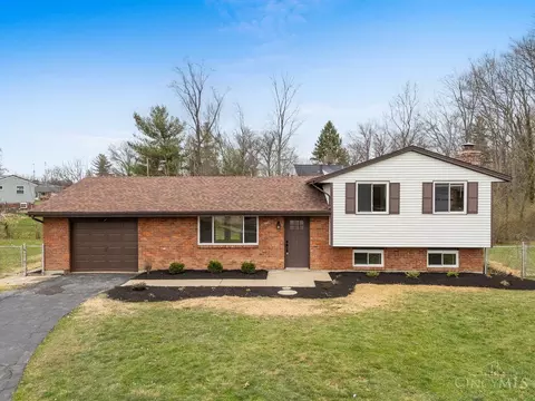 718 Levitt Pl, Cincinnati, OH 45245