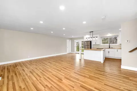 Living - 718 Levitt Pl, Cincinnati, OH 45245 photo 1 of 6