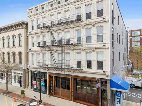 1214 Vine St, Cincinnati, OH 45202