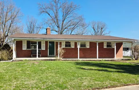 913 Locust St, Oxford, OH 45056
