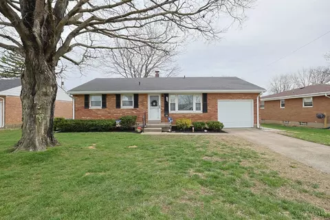 150 Crowthers Dr, Hamilton, OH 45013