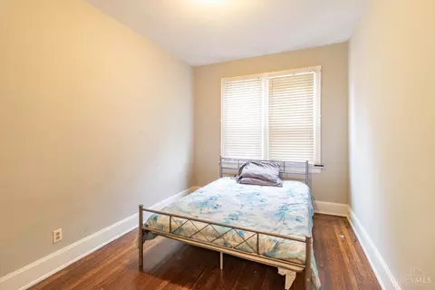 Bedroom - 4330 Schulte Dr, Cincinnati, OH 45205 photo 3 of 7