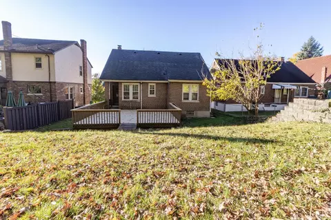 Exterior - 4330 Schulte Dr, Cincinnati, OH 45205 photo 11 of 13