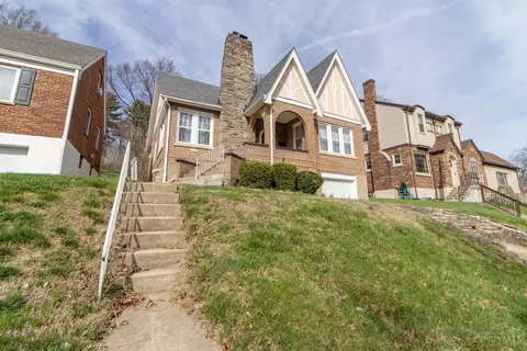Exterior - 4330 Schulte Dr, Cincinnati, OH 45205 photo 3 of 13