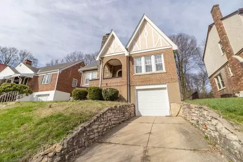 Exterior - 4330 Schulte Dr, Cincinnati, OH 45205 photo 2 of 13