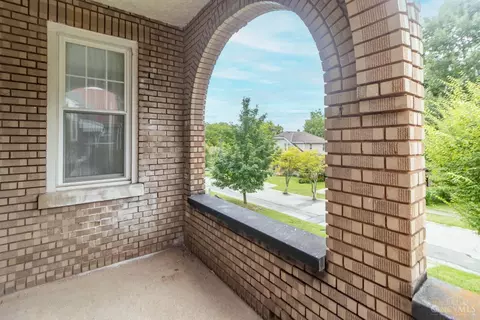 Exterior - 4330 Schulte Dr, Cincinnati, OH 45205 photo 5 of 13