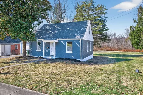 Exterior - 48 Damon Rd, Greenhills, OH 45218 photo 2 of 8