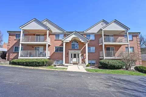 5761 Cheviot Rd, Cincinnati, OH 45247