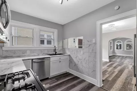 Other - 1124 Elberon Ave, Cincinnati, OH 45205 photo 6 of 14