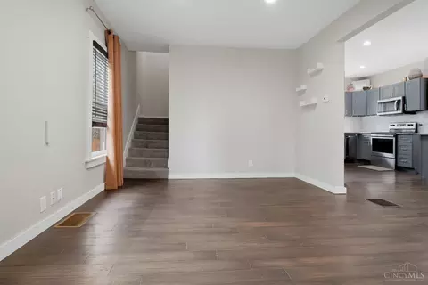 Living - 3763 Hutton St, Cincinnati, OH 45226 photo 1 of 1