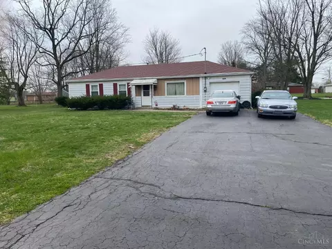 7957 W Chester Rd, West Chester, OH 45069
