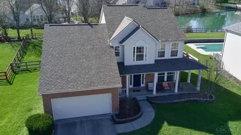 1211 Parkside Dr, Batavia, OH 45103