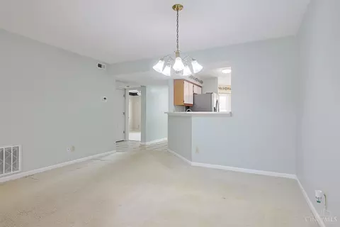 7630 Cheviot Rd, Cincinnati, OH 45247 photo 11