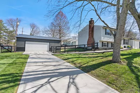 Exterior - 4206 Edinburgh Dr, Cincinnati, OH 45245 photo 11 of 12