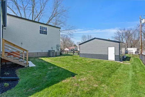 Exterior - 4206 Edinburgh Dr, Cincinnati, OH 45245 photo 9 of 12